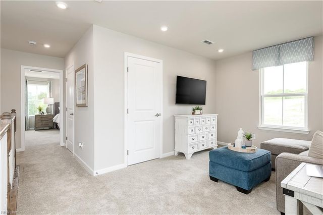 116 Roberta LOOP, Moyock, NC 27958