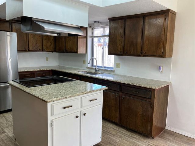 1315 Saint Mathews Drive, Midwest City, OK 73110