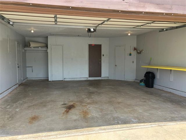1315 Saint Mathews Drive, Midwest City, OK 73110