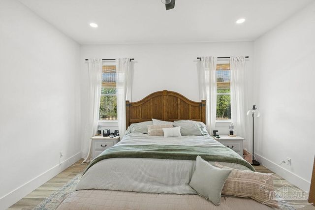 11278 Old Pine Loop Rd, Jay, FL 32565