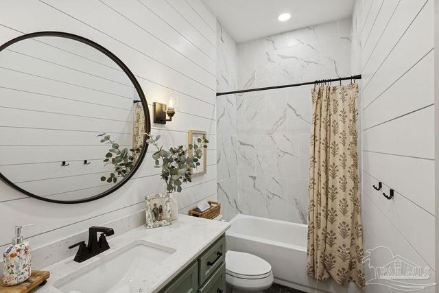 11278 Old Pine Loop Rd, Jay, FL 32565