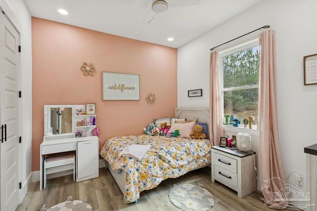 11278 Old Pine Loop Rd, Jay, FL 32565