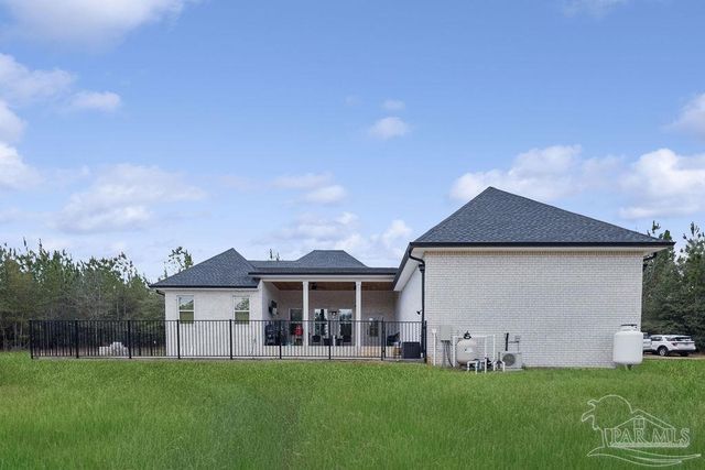 11278 Old Pine Loop Rd, Jay, FL 32565