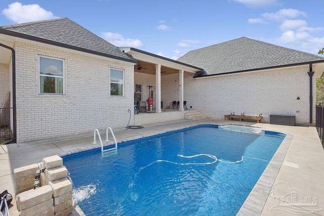 11278 Old Pine Loop Rd, Jay, FL 32565