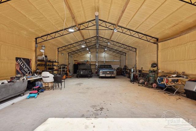 11278 Old Pine Loop Rd, Jay, FL 32565