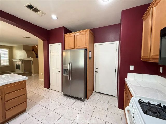 27223 Cloverhurst, Canyon Country, CA 91387