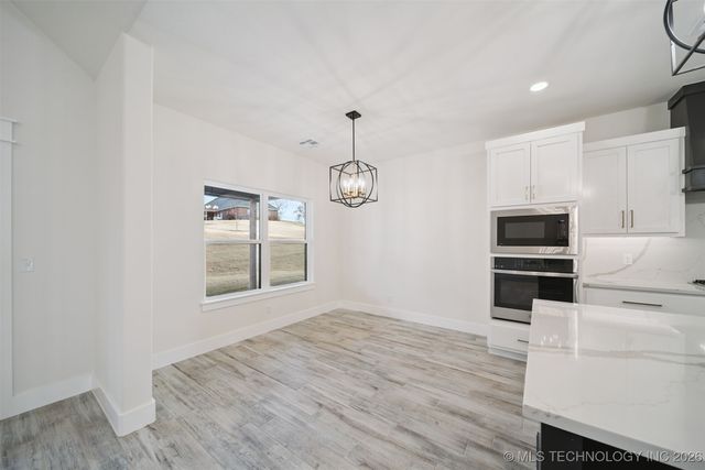 21755 S Country Ridge Court, Claremore, OK 74019