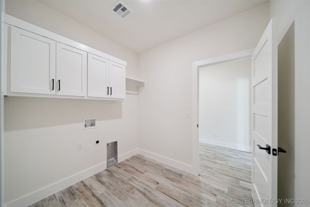 21755 S Country Ridge Court, Claremore, OK 74019