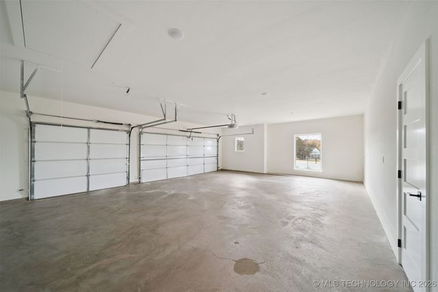 21755 S Country Ridge Court, Claremore, OK 74019