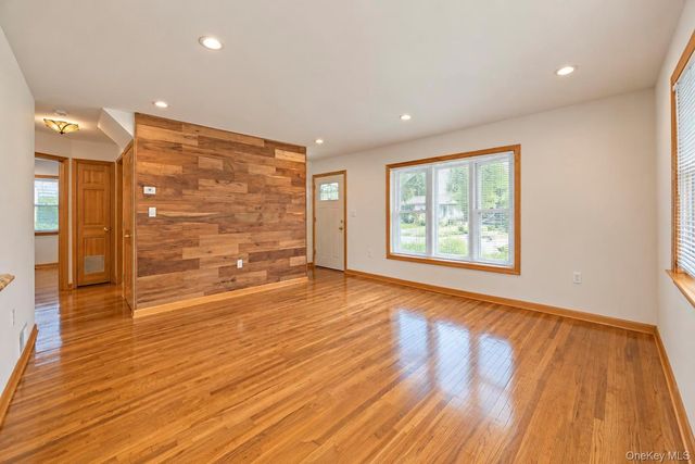 30 McAlester Avenue, Hicksville, NY 11801