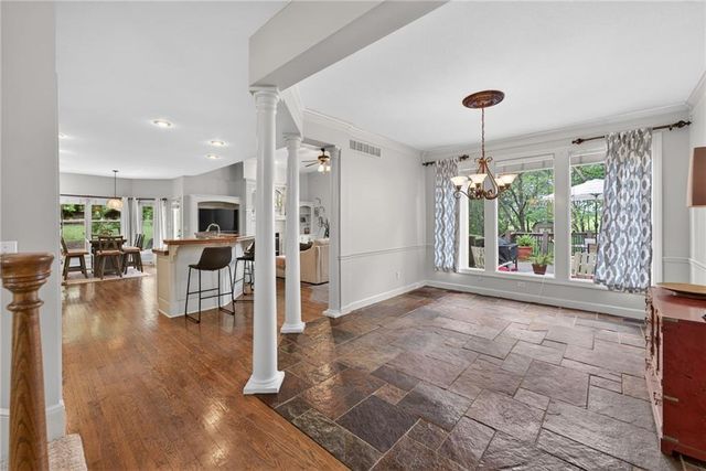 24600 W 61ST Terrace, Shawnee, KS 66226