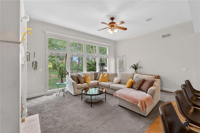 24600 W 61ST Terrace, Shawnee, KS 66226