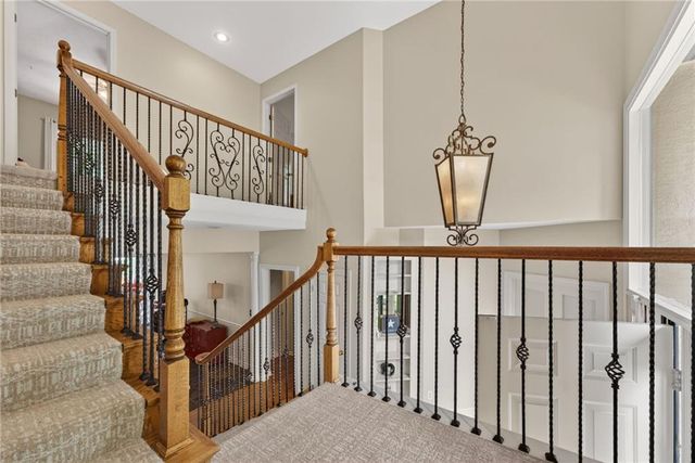 24600 W 61ST Terrace, Shawnee, KS 66226