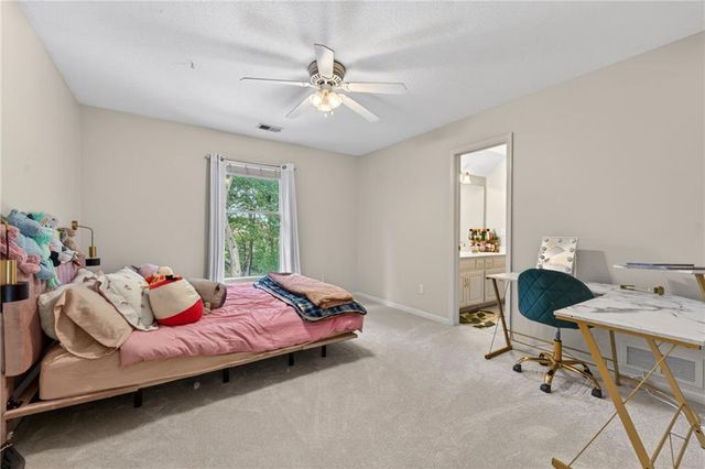 24600 W 61ST Terrace, Shawnee, KS 66226