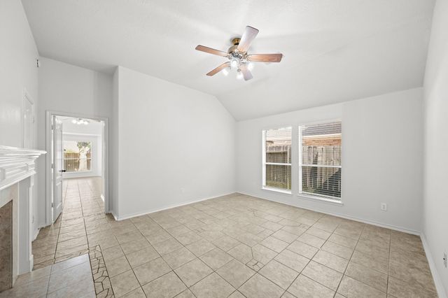 2415 Wyckchester Drive, Pearland, TX 77584