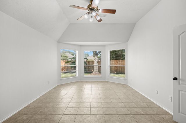2415 Wyckchester Drive, Pearland, TX 77584