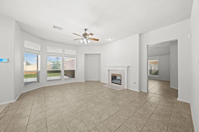 2415 Wyckchester Drive, Pearland, TX 77584