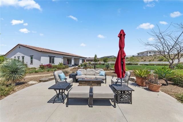 7631 Capstone Court, Riverside, CA 92506