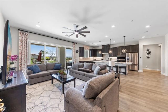 7631 Capstone Court, Riverside, CA 92506