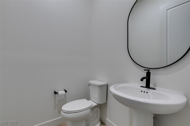 125 Silver Run Lane, Las Vegas, NV 89138