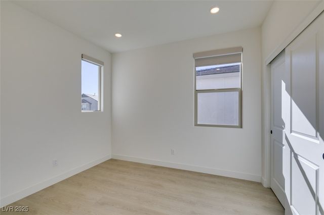 125 Silver Run Lane, Las Vegas, NV 89138