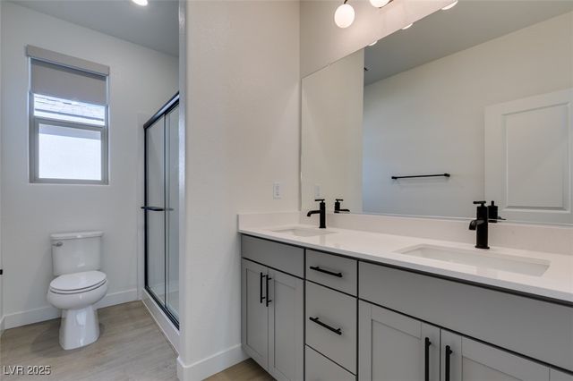 125 Silver Run Lane, Las Vegas, NV 89138