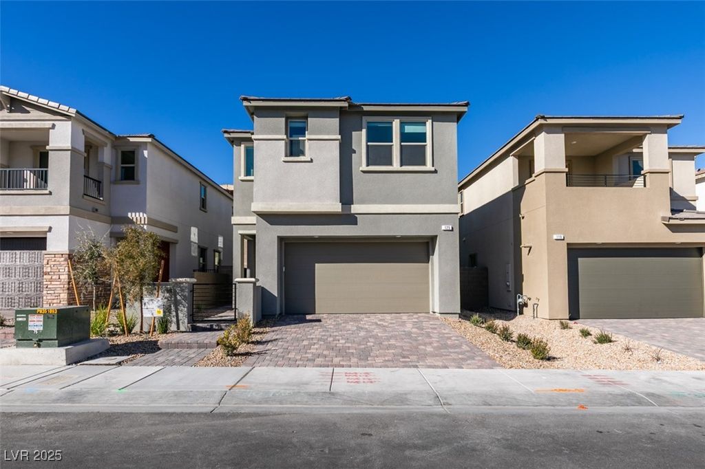 125 Silver Run Lane, Las Vegas, NV 89138