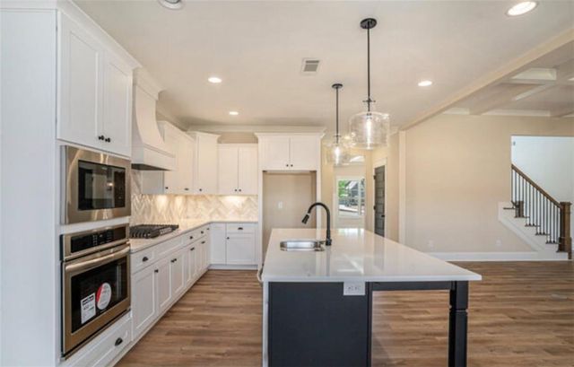 101 Bonnie Lynn Lane, Carrollton, GA 30117