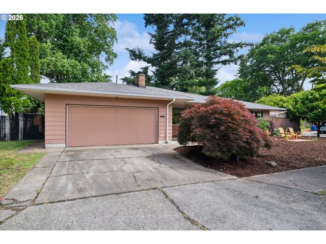 13721 Se HARRISON Ct, Portland, OR 97233