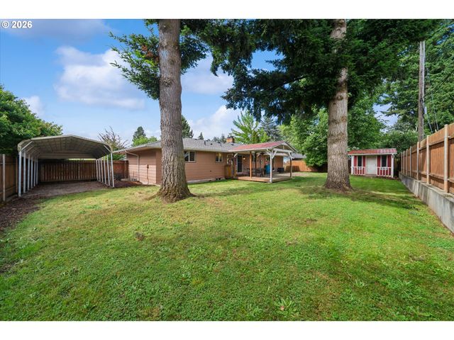 13721 Se HARRISON Ct, Portland, OR 97233