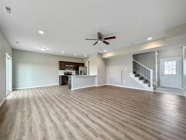 7000 Lake Ridge Avenue 1, Des Moines, IA 50320