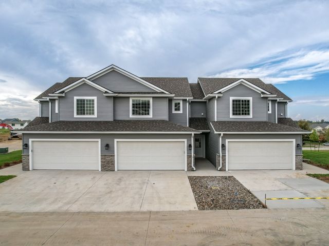 7000 Lake Ridge Avenue 1, Des Moines, IA 50320