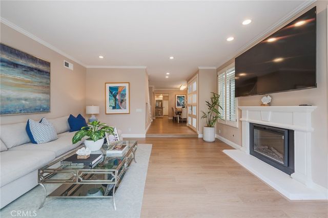 515 21st Street, Huntington Beach, CA 92648