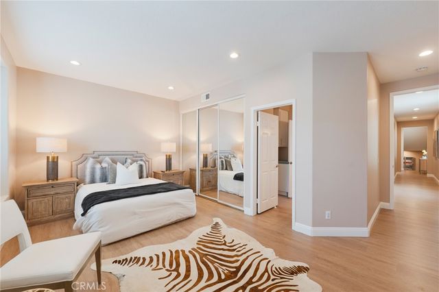 515 21st Street, Huntington Beach, CA 92648