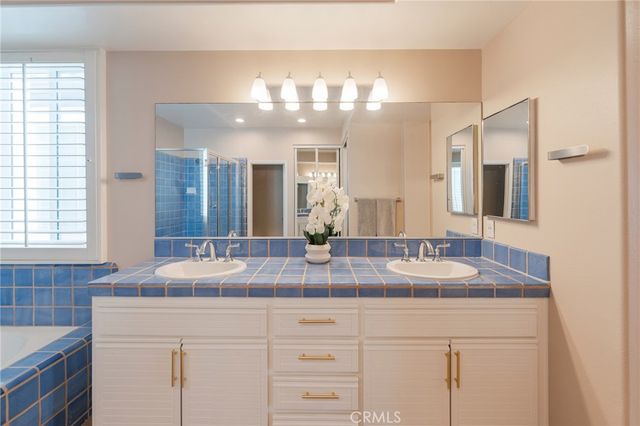 515 21st Street, Huntington Beach, CA 92648