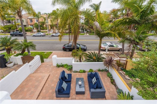 515 21st Street, Huntington Beach, CA 92648