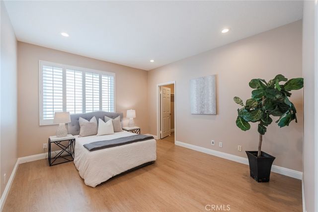 515 21st Street, Huntington Beach, CA 92648