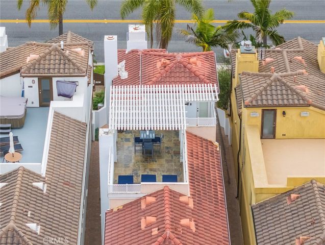 515 21st Street, Huntington Beach, CA 92648