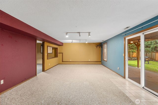 11505 SE 320th Place, Auburn, WA 98092