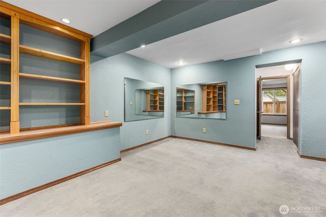 11505 SE 320th Place, Auburn, WA 98092