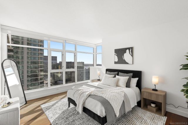 1205 Pacific Hwy 2106, San Diego, CA 92101