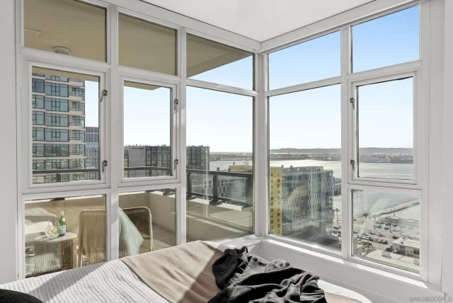 1205 Pacific Hwy 2106, San Diego, CA 92101