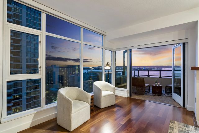 1205 Pacific Hwy 2106, San Diego, CA 92101