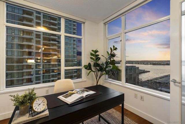 1205 Pacific Hwy 2106, San Diego, CA 92101