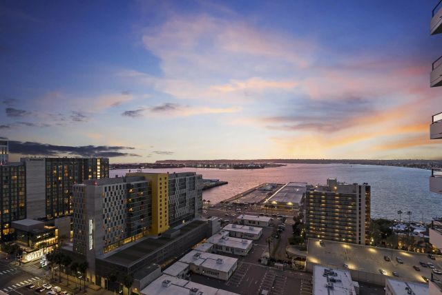 1205 Pacific Hwy 2106, San Diego, CA 92101