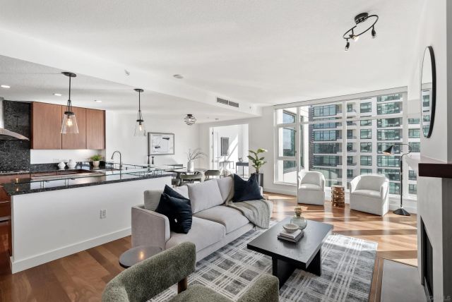 1205 Pacific Hwy 2106, San Diego, CA 92101