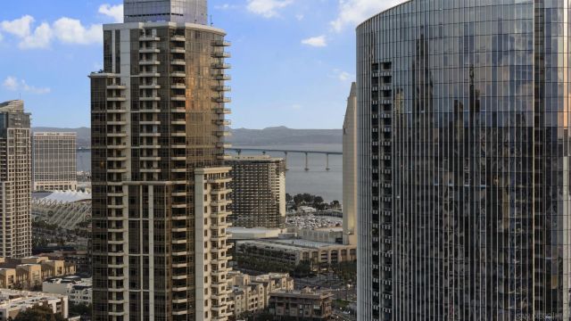 1205 Pacific Hwy 2106, San Diego, CA 92101