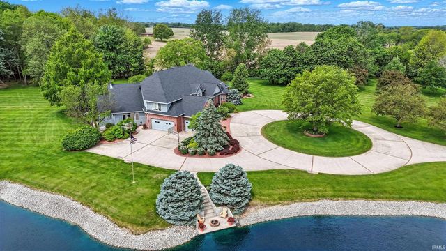 2341 S Paxton Drive, Warsaw, IN 46580