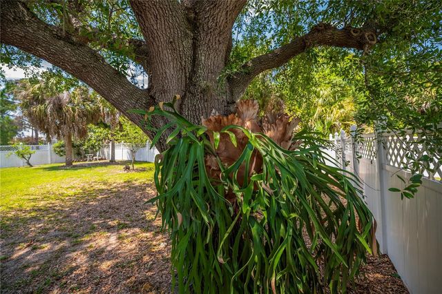 2618 8TH STREET W, Lehigh Acres, FL 33971