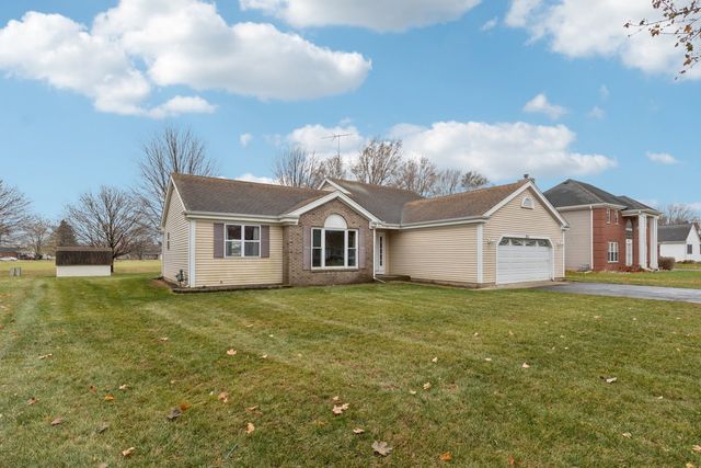 915 Beaver Pond Drive, Marengo, IL 60152